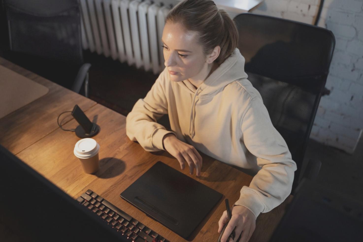 Illustrazione di metodi e processi di coaching personalizzati con strumenti pratici per lo sviluppo personale